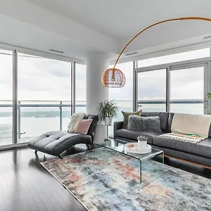 Apartment Cloud 9 In Downtown, Toronto
